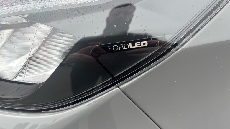 Ford Transit Custom 320 L1 Diesel Fwd 2.0 EcoBlue 136ps H1 Double Cab Van Limited Auto